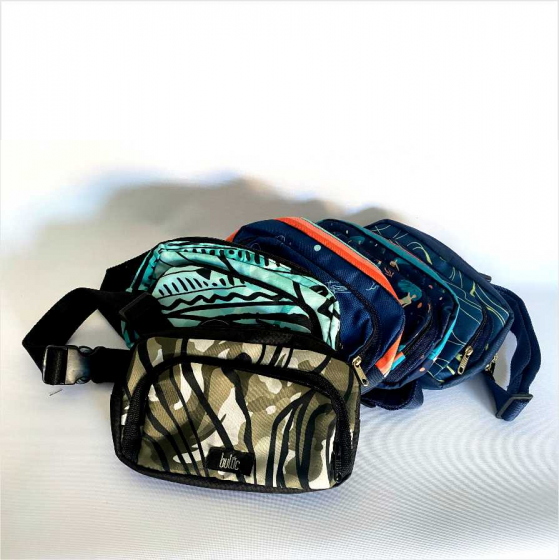 SURFLIFE | Riñonera Brusquitas